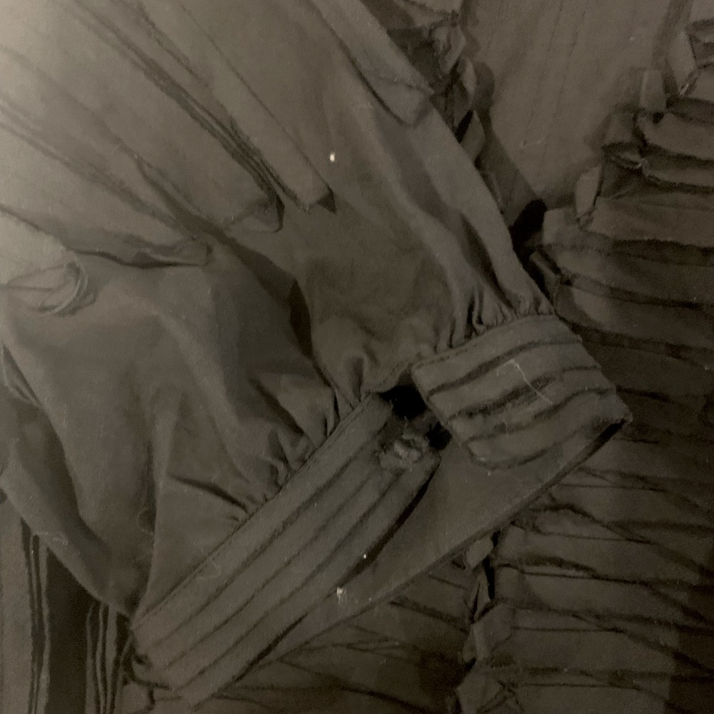 One button pleated jacket